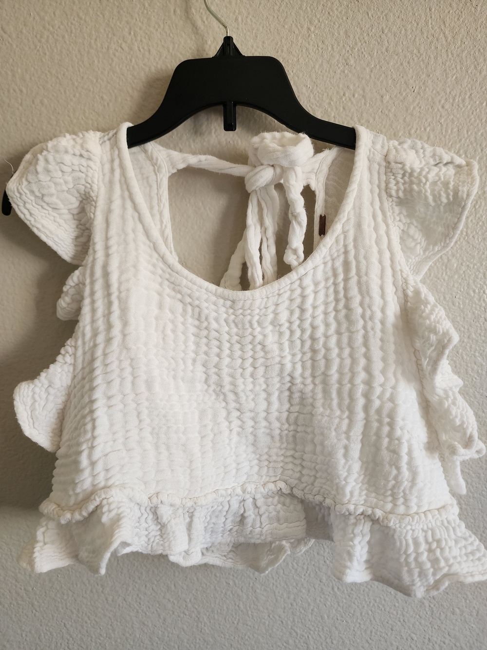 Free People White Textured Ruffle Crop Top - Picture 2 of 7